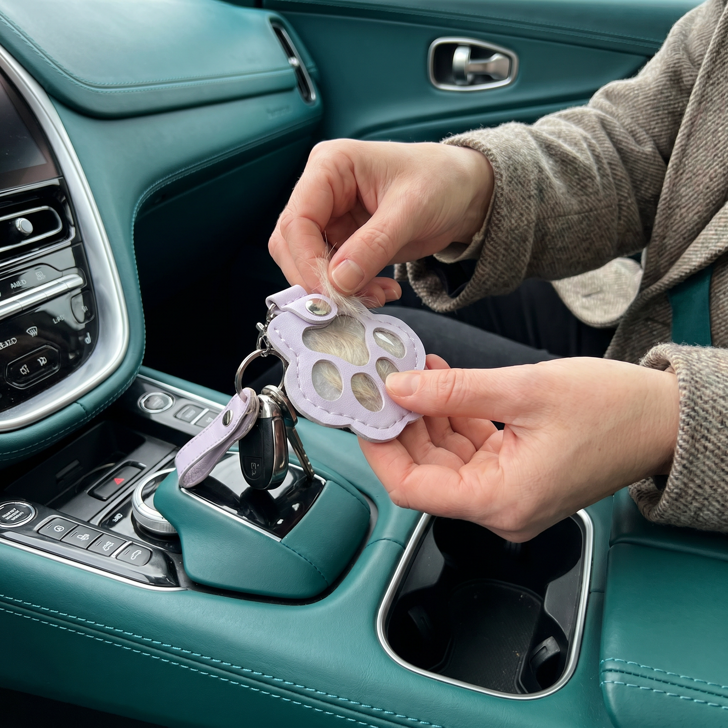 Leather Memorial Pet Hair Storage Keychain