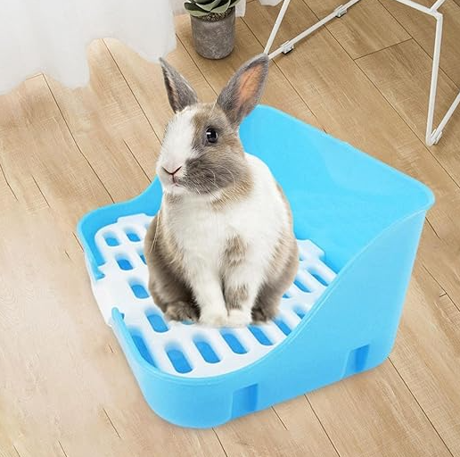Plastic Litter Box with Ventilation Grid - Practical and Easy to Clean