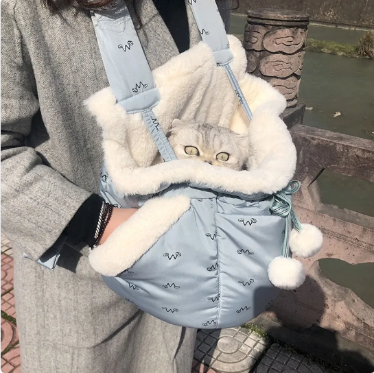 Cozy Cat Bed Bag - Warm and Comfortable with Fleece Lining