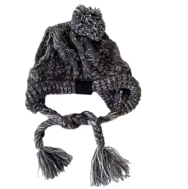 Stylish Dog Cap with Pom Pom – Warm Winter Hat for Small Dogs