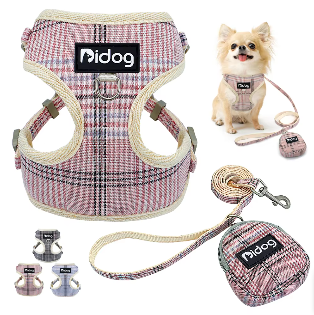 Comfortable Checkered Harness with Leash - With Practical Dog Bag for Walks